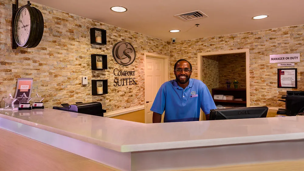 Hampton By Hilton Grand Cayman Seven Mile Beach ジョージ・タウン ホテル